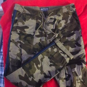 American Rag Men's Camo Cuffed Chinos